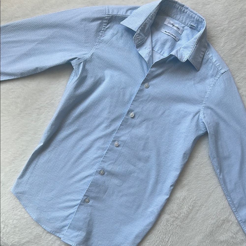 Calvin Klein boys blue/white button up shirt